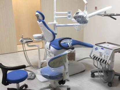 Método de mantenimiento correcto del sillón dental.